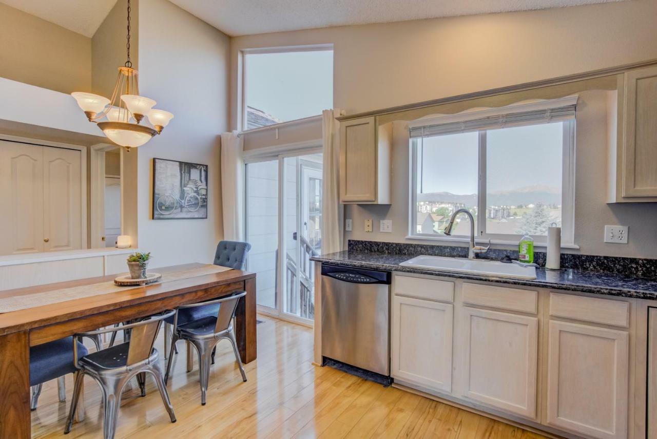 Cozy 4Br House With Peak Views In Colorado Springs Βίλα Εξωτερικό φωτογραφία
