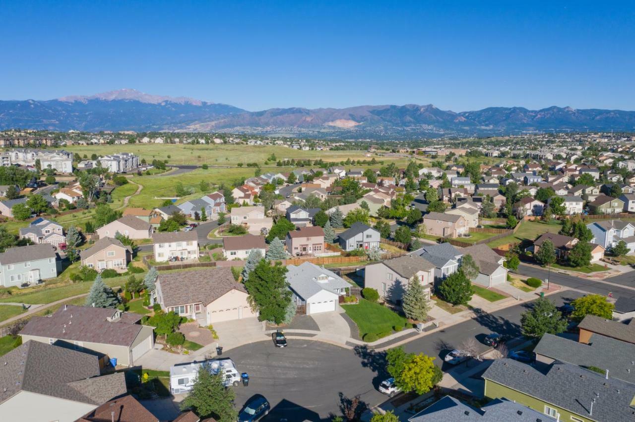 Cozy 4Br House With Peak Views In Colorado Springs Βίλα Εξωτερικό φωτογραφία